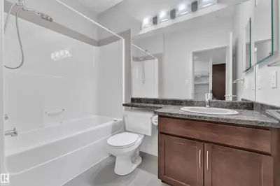 Interior photo 3 of #232 308 AMBLESIDE LI NW