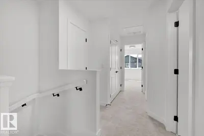 Interior photo 4 of 1309 KESWICK DR SW