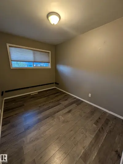 Interior photo 3 of 5524 47A ST