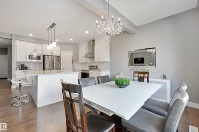 Interior photo 4 of 3625 KESWICK BV SW