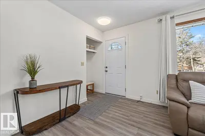 Interior photo 1 of 10013 106 ST