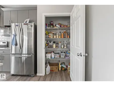 Interior photo 4 of 5164 LARK CRESCENT NW NW