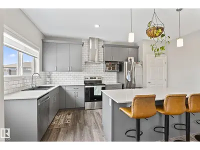 Interior photo 2 of 5164 LARK CRESCENT NW NW