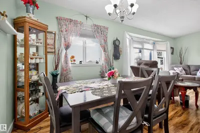 Interior photo 4 of #202 10502 101 AV