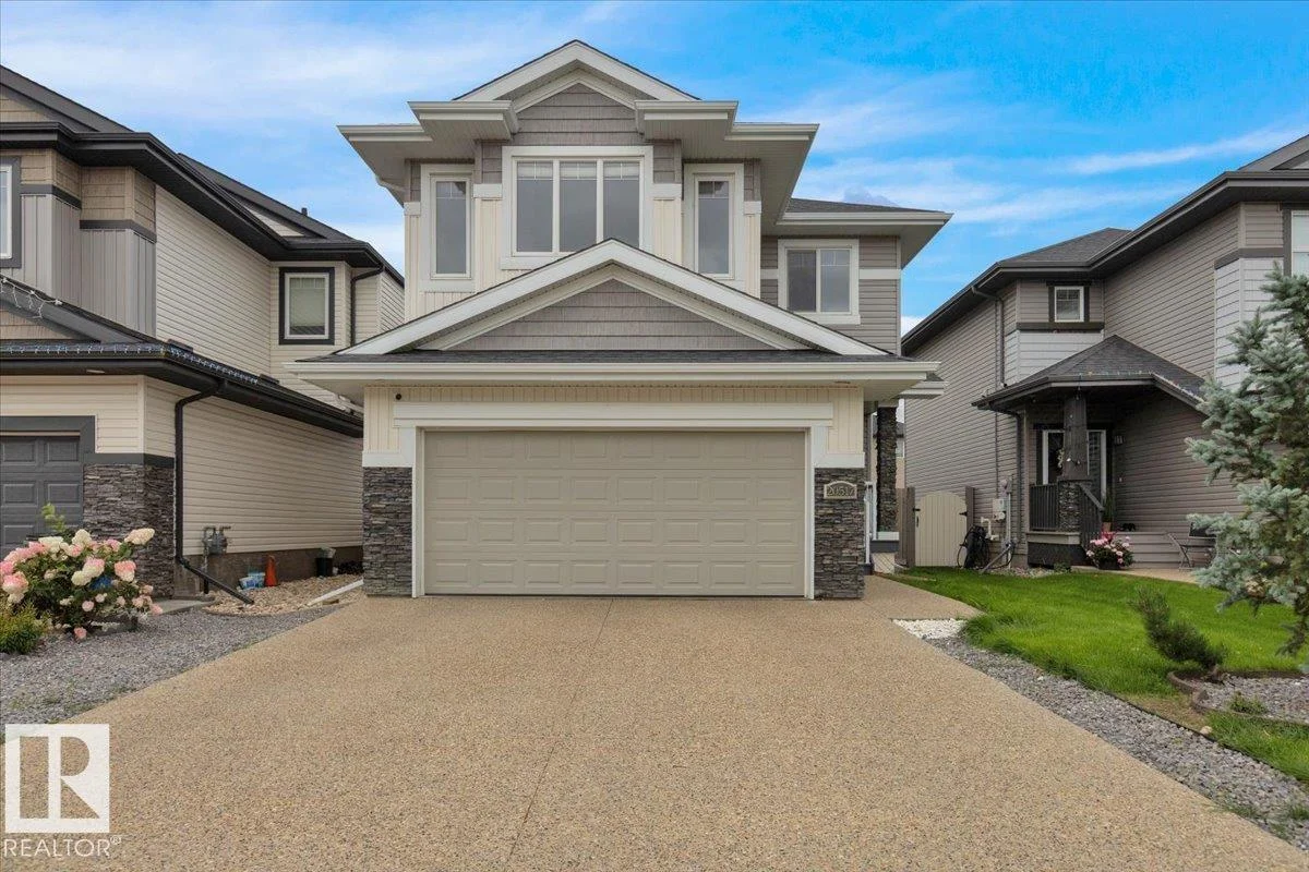 20517 98A AV NW, Edmonton - 4 bedroom Detached Single Family for sale