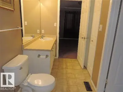 Interior photo 1 of 1318 8 AV