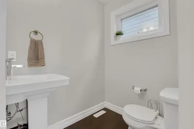 Interior photo 3 of #55 219 Charlotte WY