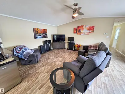 Interior photo 2 of 466, 57201 Range Road 102