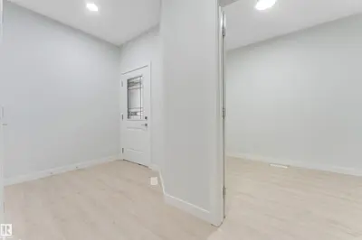 Interior photo 2 of 339 ROBERTS WD