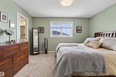 Interior photo 3 of 2604 Lake AV