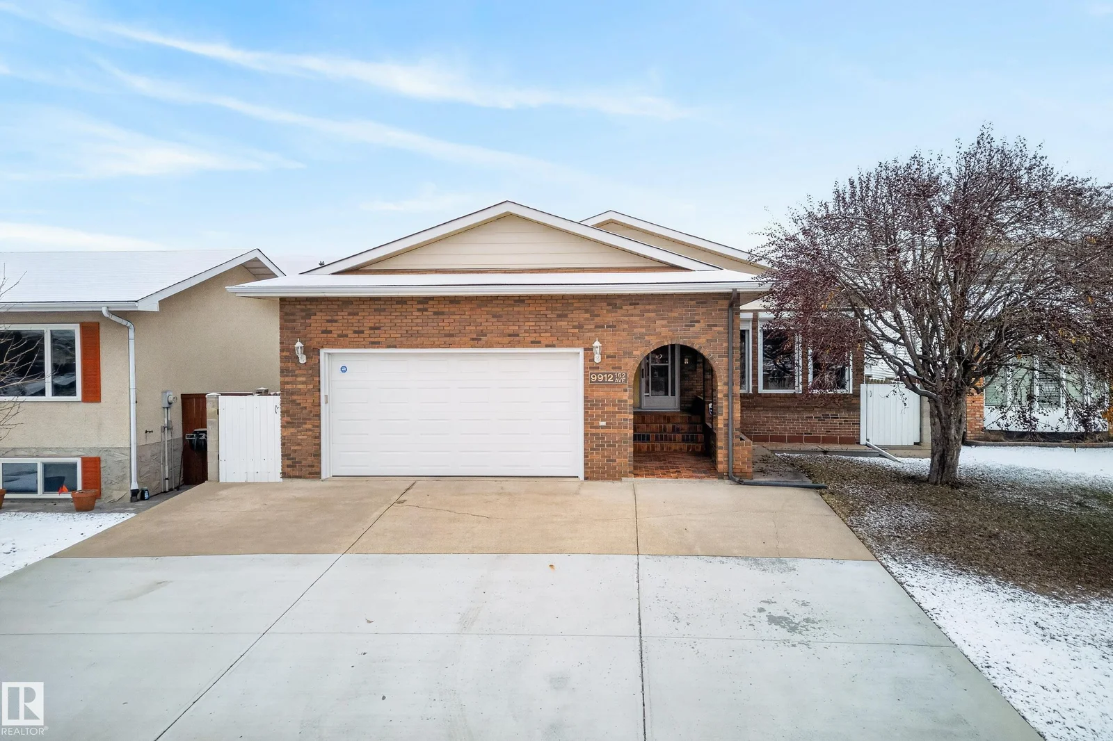 9912 162 AV NW, Edmonton - 4 bedroom Detached Single Family for sale