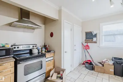 Interior photo 2 of 12720 135 AV NW