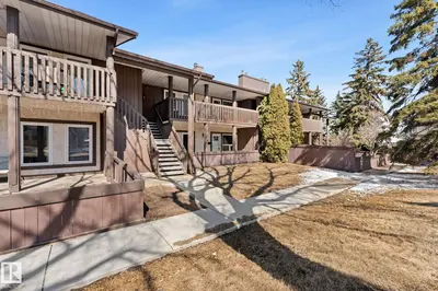 Interior photo 1 of 164 SURREY GARDENS GD NW