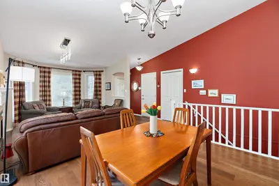 Interior photo 2 of #14 920 119 ST NW