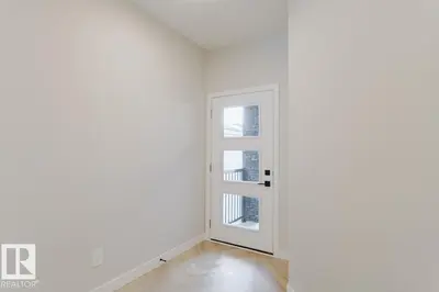 Interior photo 1 of 25 Cessy ST