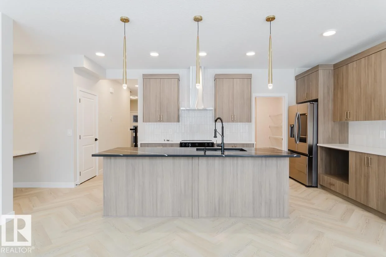 25 Cessy ST, St. Albert - 4 bedroom Detached Single Family for sale