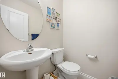 Interior photo 4 of 9807 103 AV