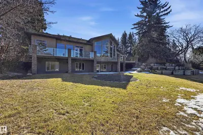 Interior photo 1 of 15625 WHITEMUD RD NW