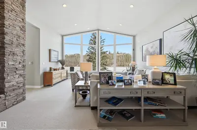 Interior photo 2 of 15625 WHITEMUD RD NW