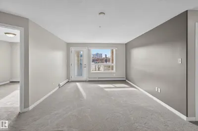 Interior photo 3 of #1213 7339 SOUTH TERWILLEGAR DR NW