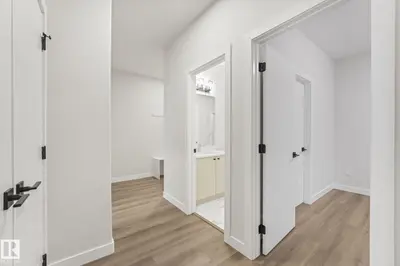 Interior photo 2 of 14 Dalquist BA