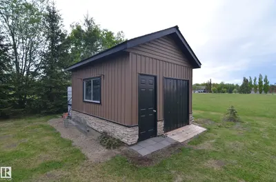 Interior photo 1 of #38 27118 Hwy 18