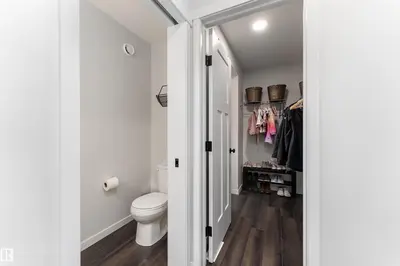 Interior photo 4 of 10 Taylor PL