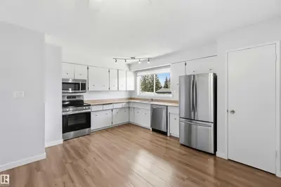 Interior photo 2 of 17 Windsor ST