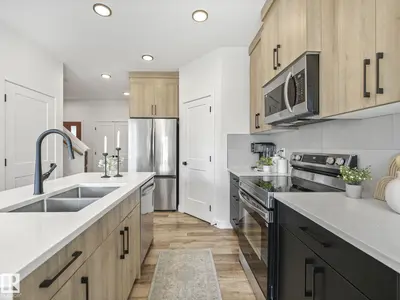 Interior photo 3 of 201 STARLING