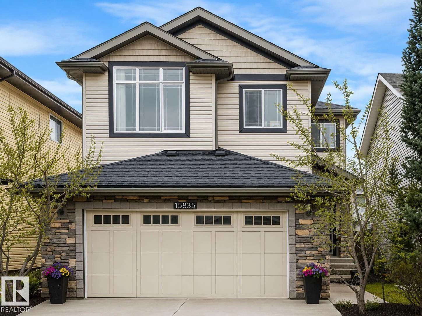 15835 10 AV SW, Edmonton - 4 bedroom Detached Single Family for sale