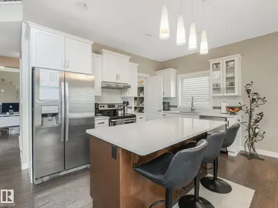 Interior photo 3 of 15835 10 AV SW