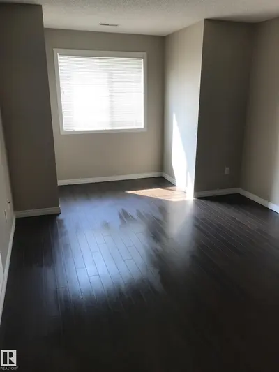 Interior photo 2 of #407 164 BRIDGEPORT BV