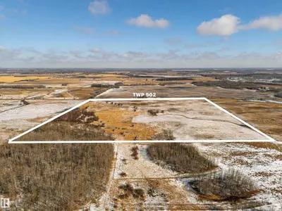 Interior photo 3 of TWP 502 RRD 230-225