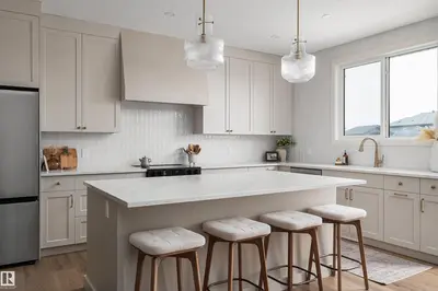 Interior photo 4 of 24 SYDWYCK CI