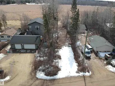 Interior photo 4 of 859 WESTCOVE DR