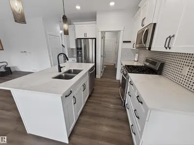 Interior photo 3 of 25 TAYLOR CO