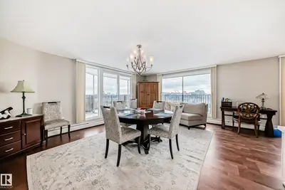 Interior photo 3 of #716 10011 117 ST NW