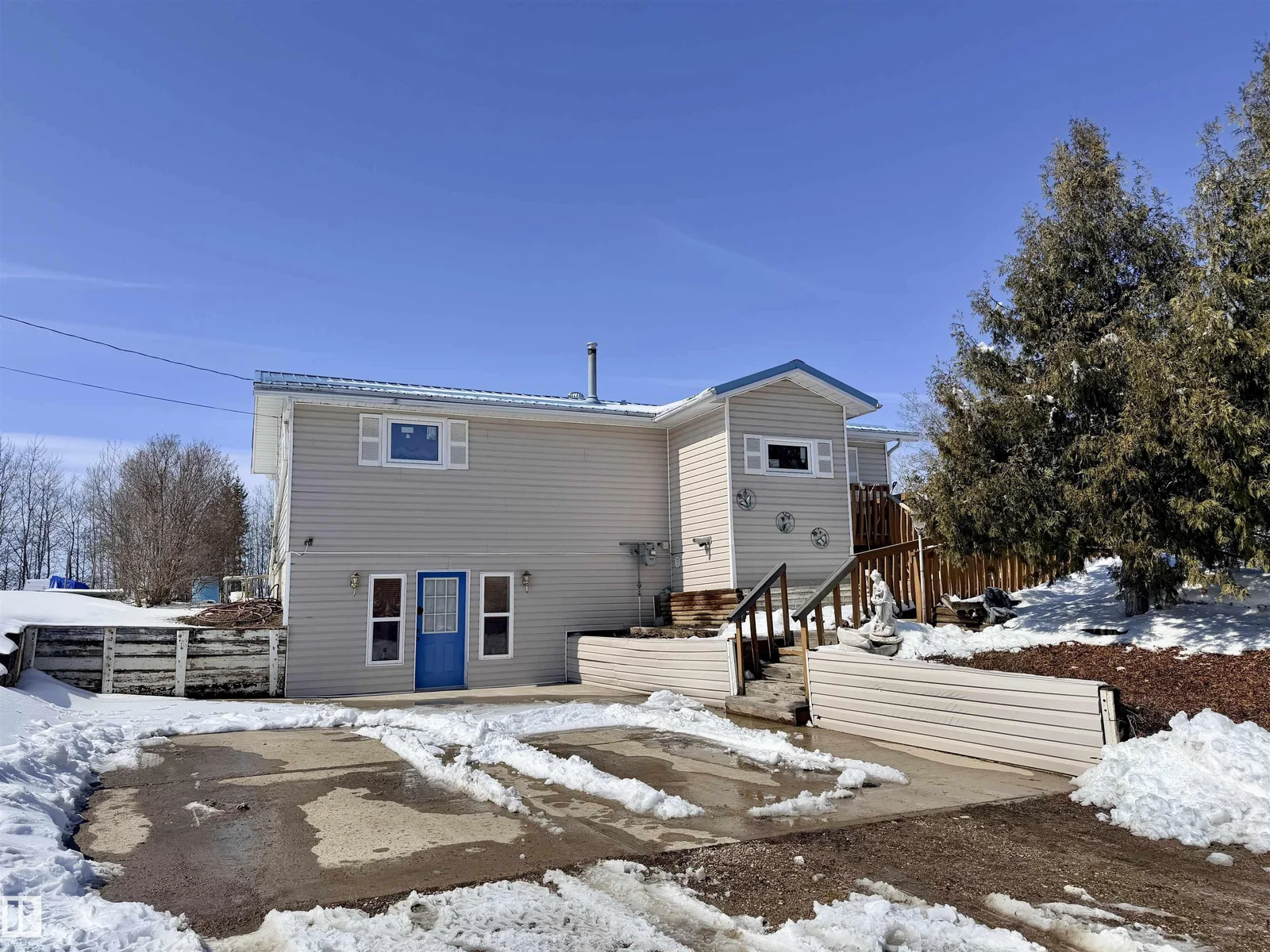 108 58532 RR 113, Rural St. Paul County - 4 bedroom Detached Single Family for sale