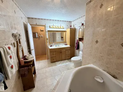 Interior photo 3 of 108 58532 RR 113