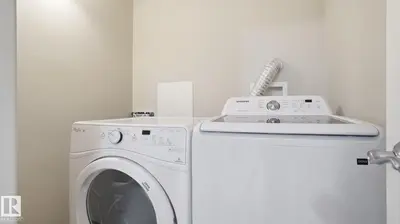 Interior photo 4 of #421 511 QUEEN ST