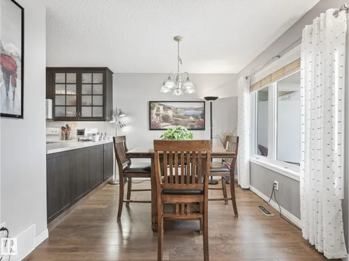 #2 160 KINGSWOOD BV, St. Albert - $425,000