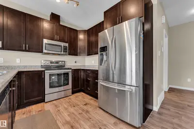 Interior photo 3 of 2526 19A AV NW