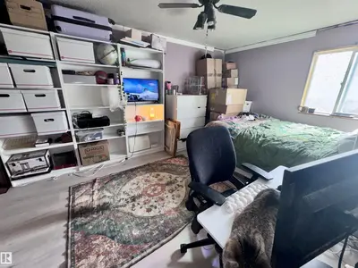 Interior photo 4 of 5203 51 AV