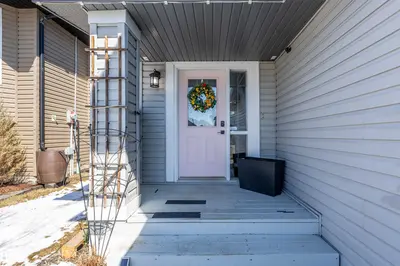 Interior photo 1 of 9719 87 ST