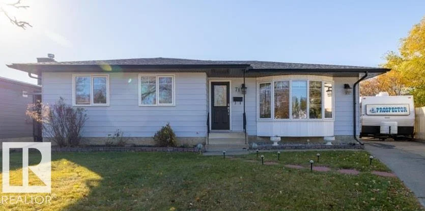 71 Labelle CR, St. Albert - 4 bedroom Detached Single Family for sale