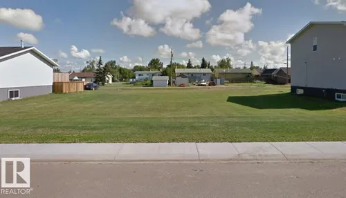 4714 47 AV, Chipman - $29,900