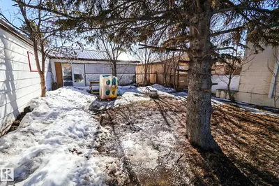 Interior photo 3 of 4114 Main Street