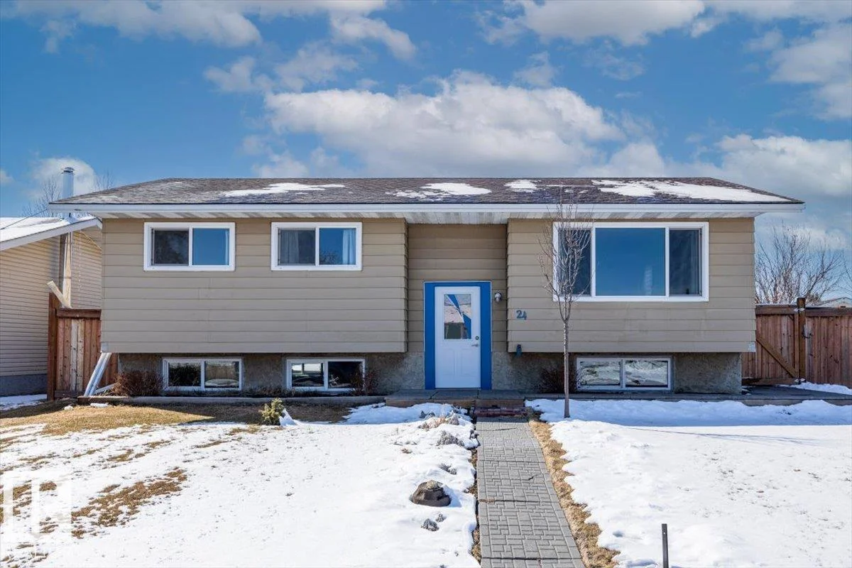 24 DUKE DR, Lamont - 3 bedroom Detached Single Family for sale