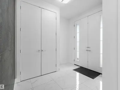 Interior photo 2 of 6607 55 AV