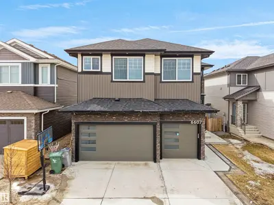 Interior photo 1 of 6607 55 AV